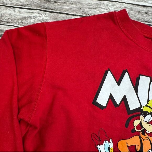 Disney Micky and Friends Women's Red Pullover Sweatshirt M Med Medium 7-9 Crew - Picture 6 of 13